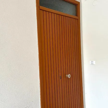 Apartamento Trilocale A 50 Mt Dal Mare Di - M019
